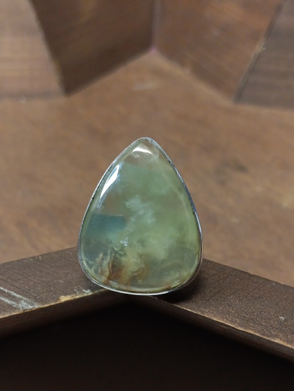 Green Prehnite Teardrop Stone Ring - Women’s Fashion Jewelry